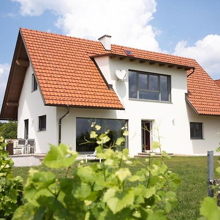 شقة Winzerhof Familie Kloeckl Klöch المظهر الخارجي الصورة